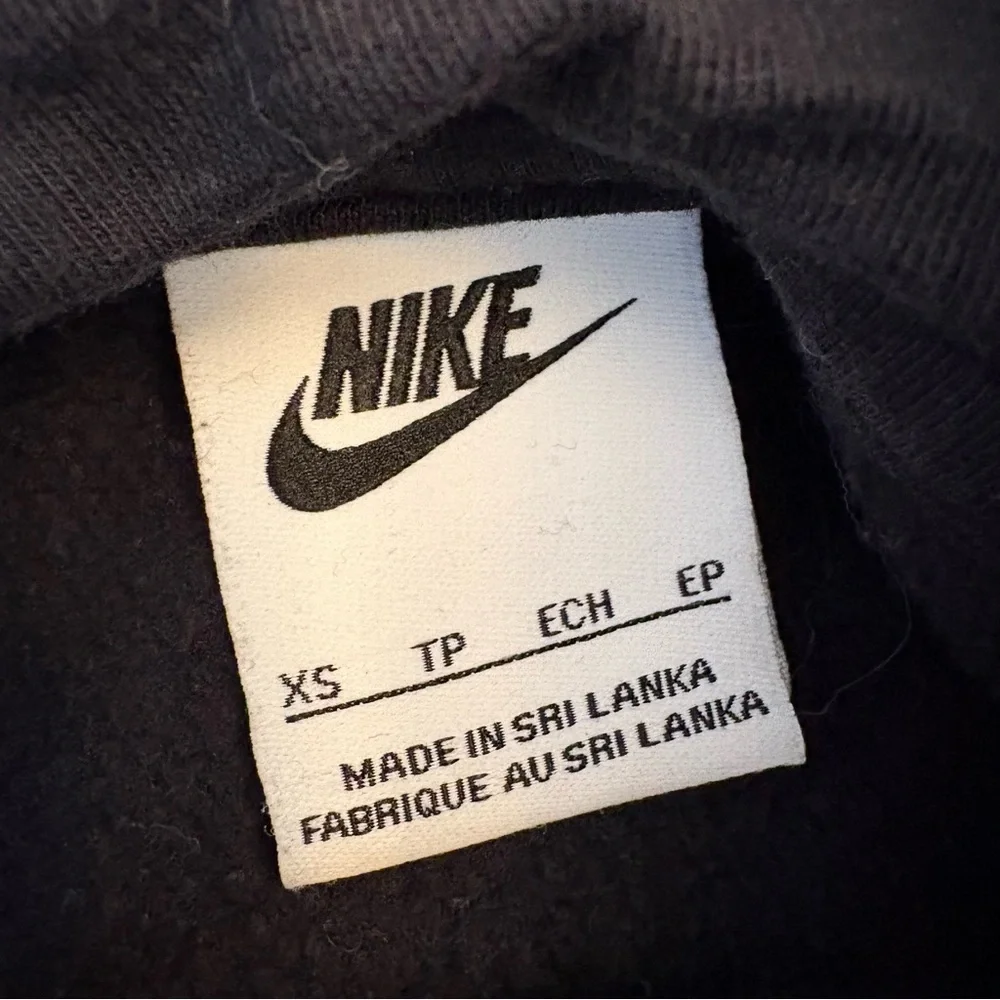 Nike Black Fleece Swoosh Logo Hoodie Women’s Sz XS Athleisure Streetwear Hoodie
